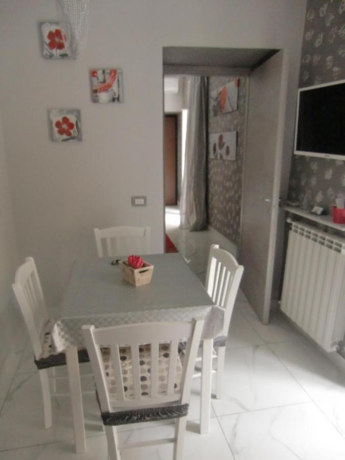 Guesthouse Aaron2 Napoli Eksteriør billede